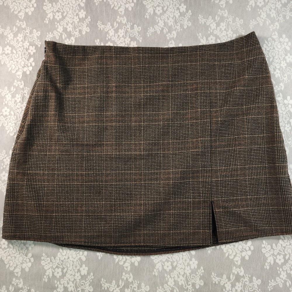 Old Navy Womens XL Brown Plaid Mini Skirt Side Zip Front Slit Lined